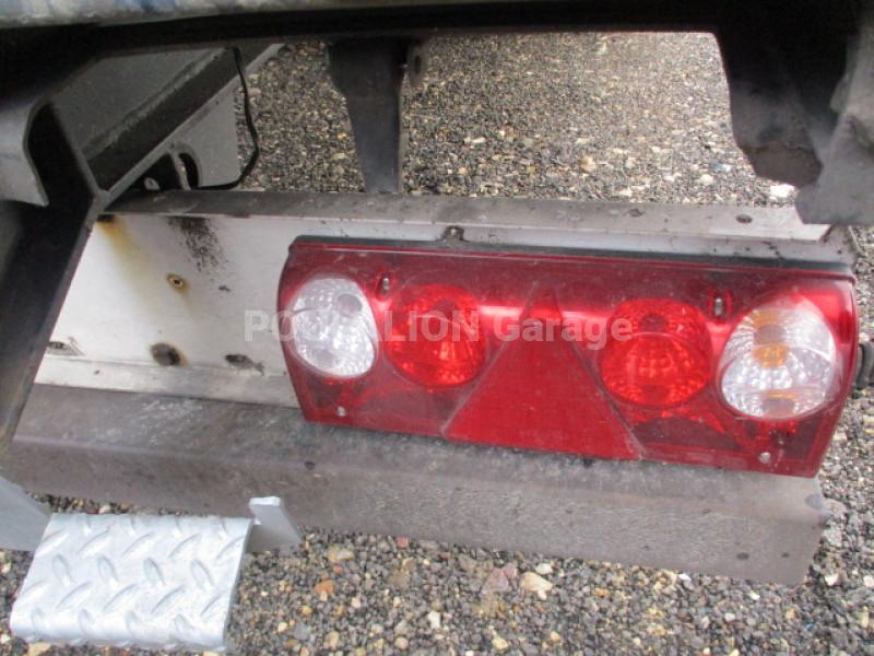 Semi-remorque Fruehauf 2 ESSIEUX Fourgon