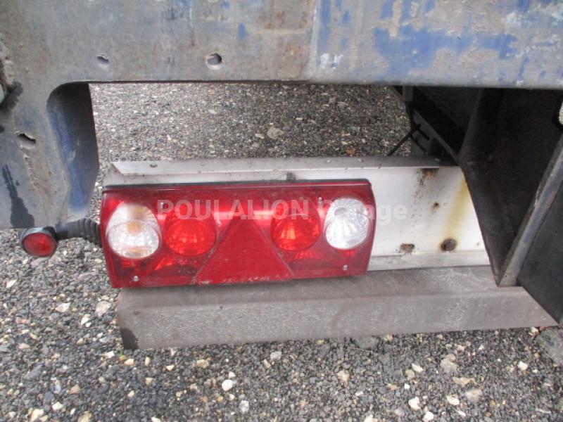 Semi-remorque Fruehauf 2 ESSIEUX Fourgon