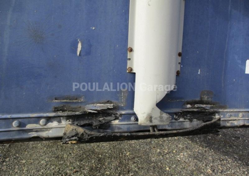 Semi-remorque Fruehauf 2 essieux Fourgon