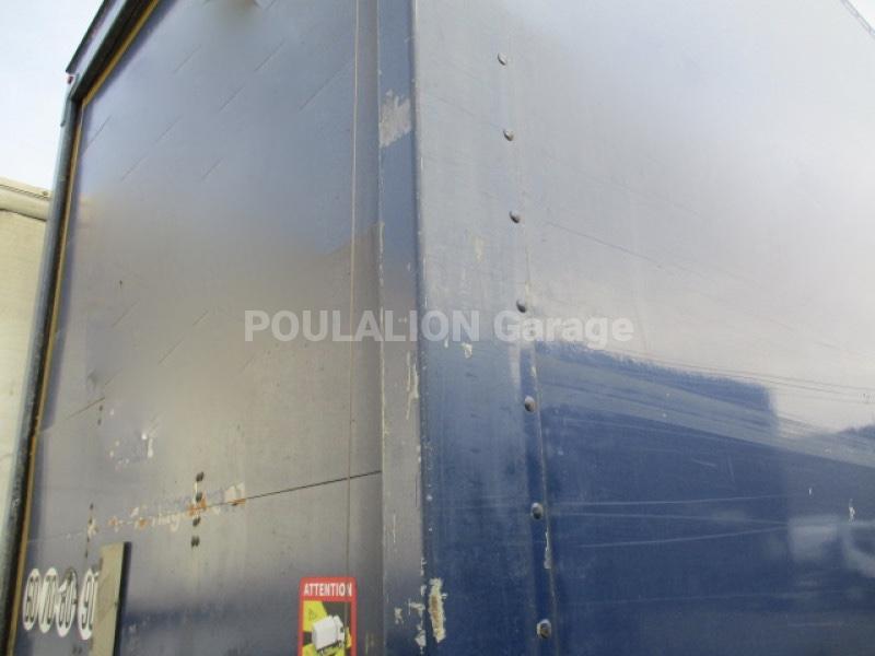 Semi-remorque Fruehauf 2 essieux Fourgon
