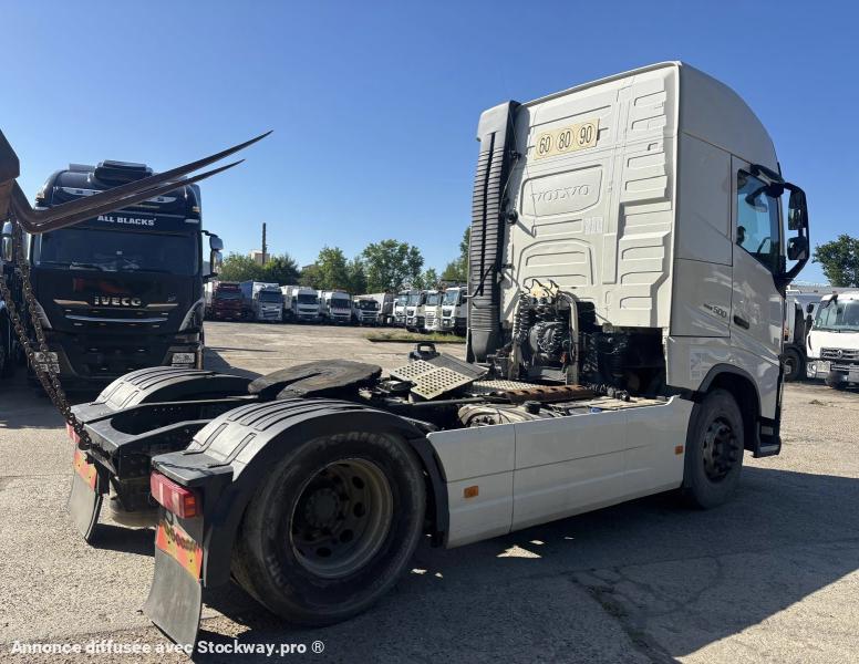 Photo Volvo FH 500 GL0BE TR0TTER PROBLÈME MOTEUR image 3/8