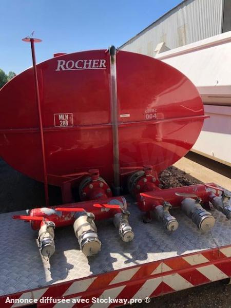 Photo ROCHER CITERNE DE 10000L  SUR BERCE AMPIROLL  image 6/15