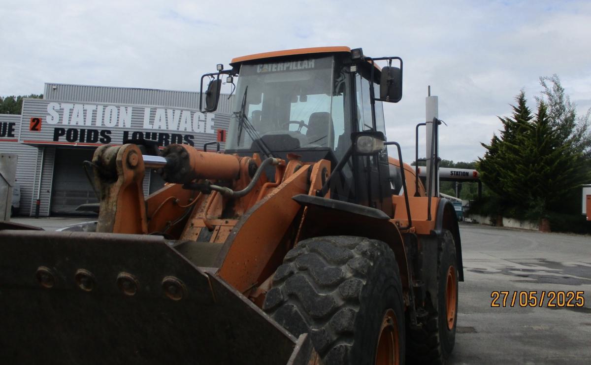 Chargeuse Caterpillar 966H