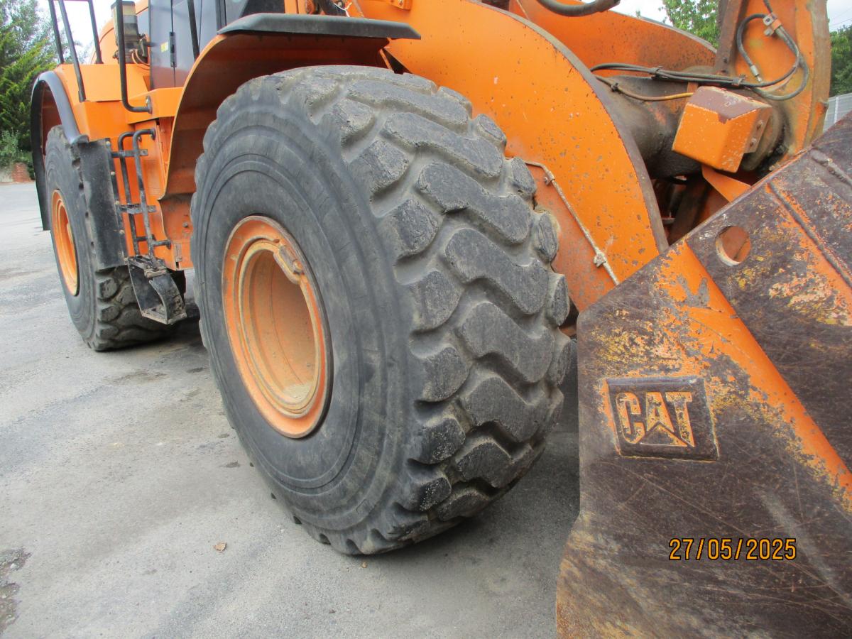 Chargeuse Caterpillar 966H