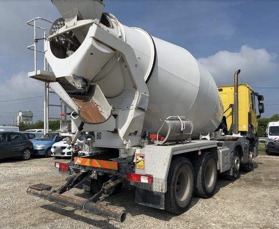 Camion Renault C430 8X4