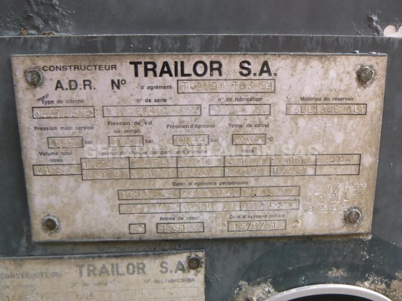 Semi-remorque Trailor Fuel tank alu 39.8 m3 / 9 comp 3 essieux Citerne Hydrocarbures