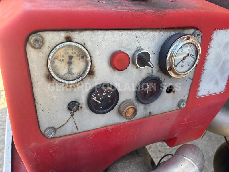 Semi-remorque Magyar CIT ALTD INOX Calorifuge 5 cpts: 8000 L - 4000 L - 5000 L - 5000 L - 1000 L Citerne À eau