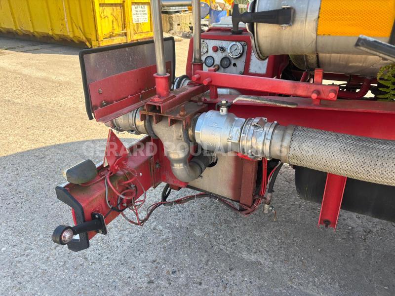 Semi-remorque Magyar CIT ALTD INOX Calorifuge 5 cpts: 8000 L - 4000 L - 5000 L - 5000 L - 1000 L Citerne À eau