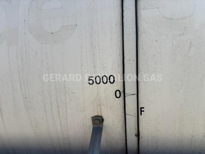 Semi-remorque Magyar CIT ALTD INOX Calorifuge 5 cpts: 8000 L - 4000 L - 5000 L - 5000 L - 1000 L Citerne À eau