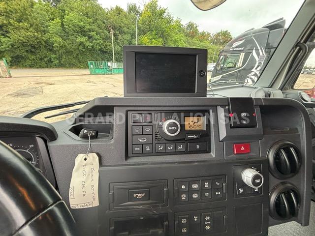 Tracteur Renault T480 DTI 13 PR SREM