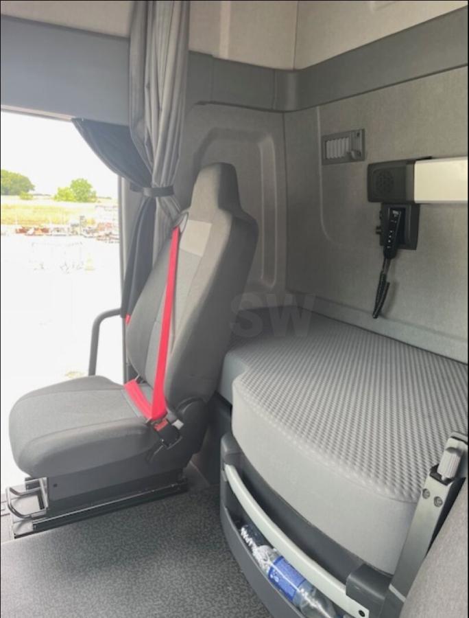 Ciągnik siodłowy Renault T480 DTI 13