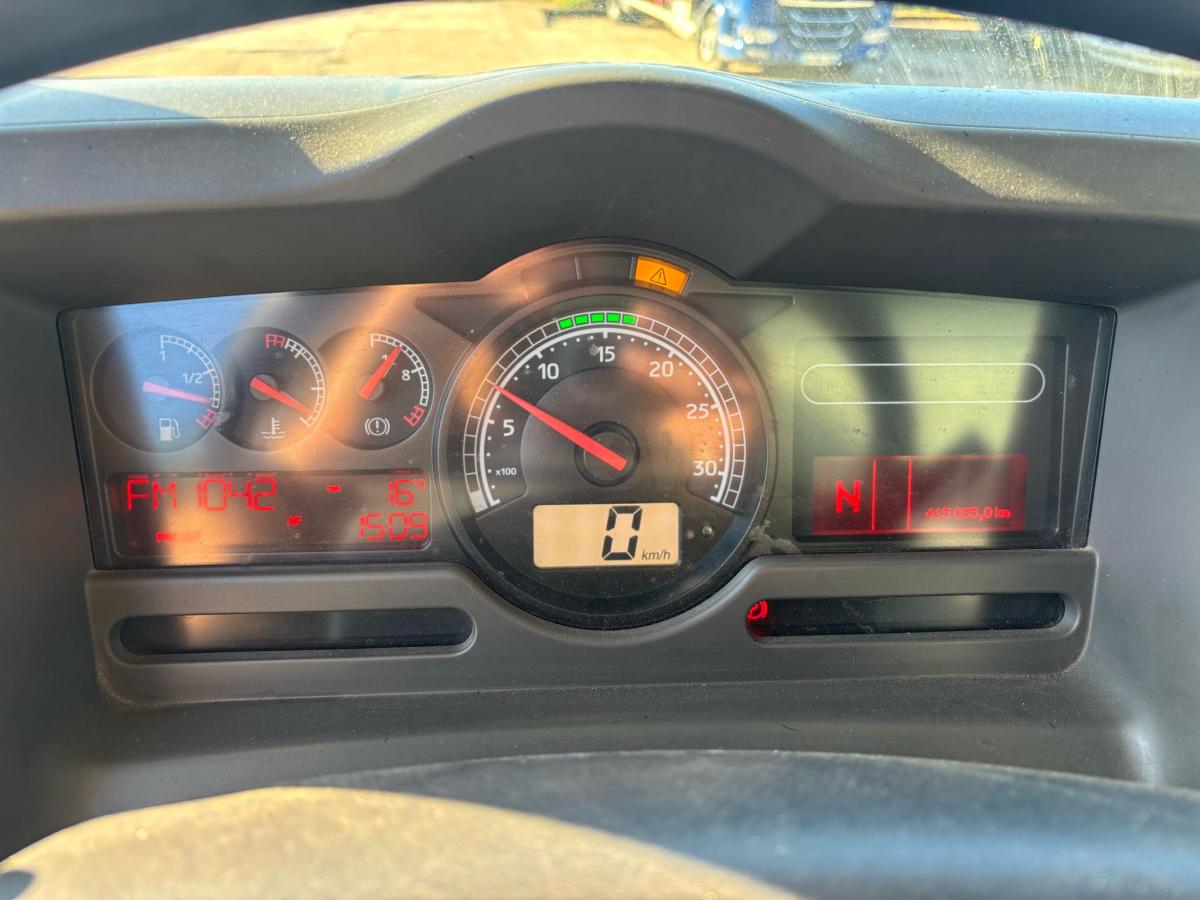 Engin de voirie Renault PREMIUM