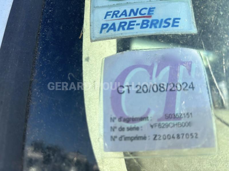Engin de voirie Renault PREMIUM Camion benne à ordures ménagères