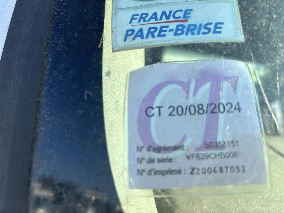 Engin de voirie Renault PREMIUM