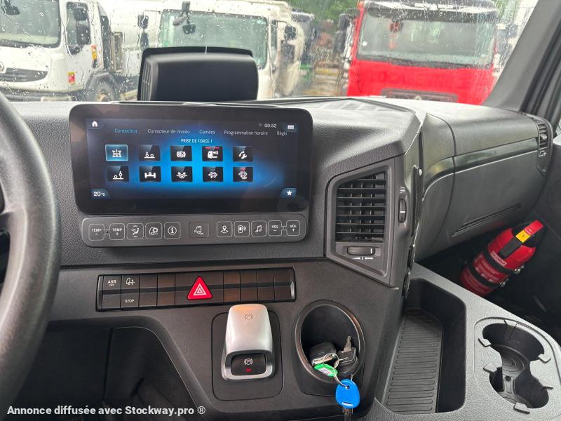 Photo Mercedes AROCS 5 3246 TLG-ENT 8x4 AVEC GRUE HIABX-325HIPRO RALENTISSEUR MOTEUR image 32/39