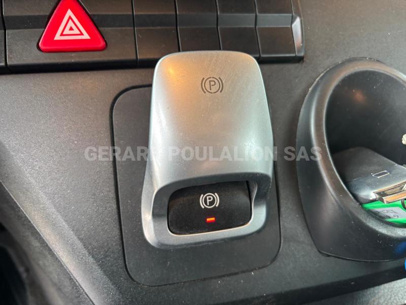 Camion Mercedes AROCS 5 3246 TLG-ENT 8x4 AVEC GRUE HIABX-325HIPRO RALENTISSEUR MOTEUR Plateau