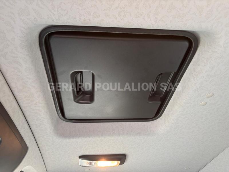 Camion Mercedes AROCS 5 3246 TLG-ENT 8x4 AVEC GRUE HIABX-325HIPRO RALENTISSEUR MOTEUR Plateau