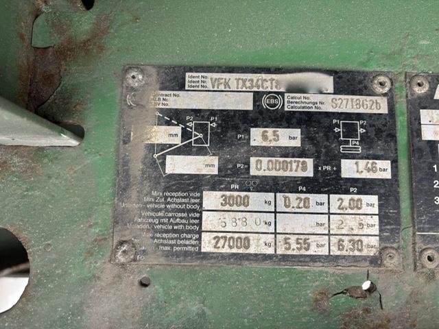 Semirimorchio Fruehauf HAYON élévateur, bâche