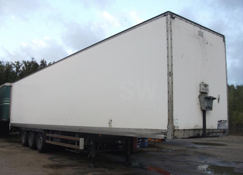 Semi-remorque Samro fourgon + HAYON PALFINGER