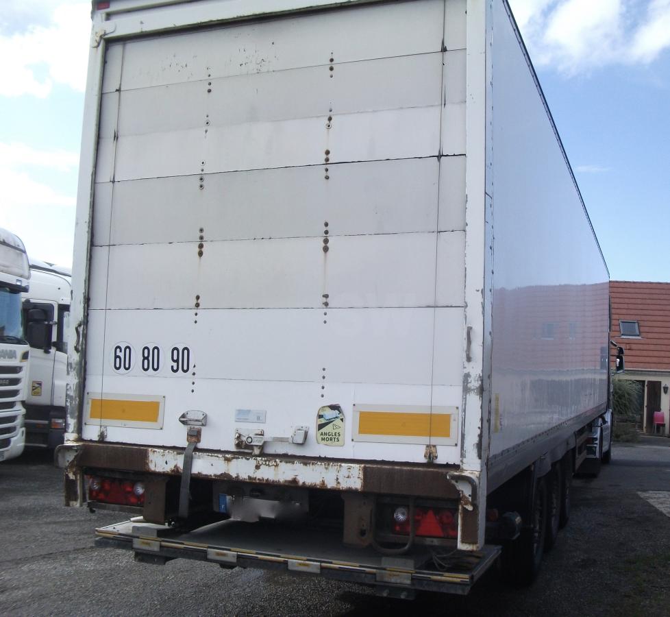 Semi-remorque Samro fourgon + HAYON PALFINGER