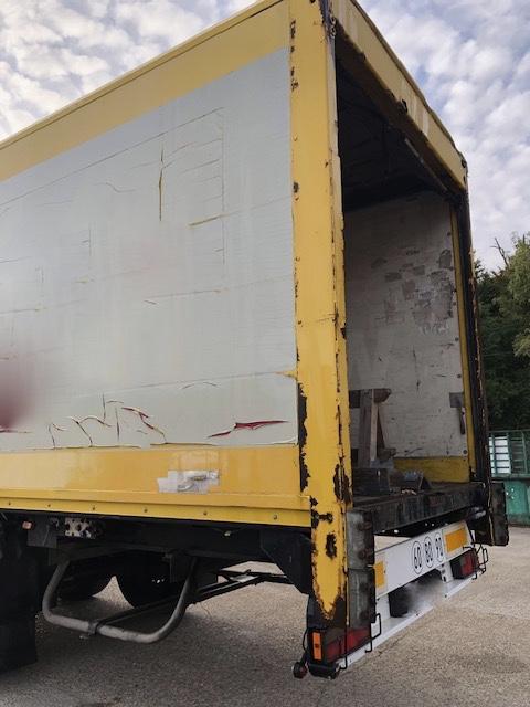 Semi-remorque Kögel PORTE FIT