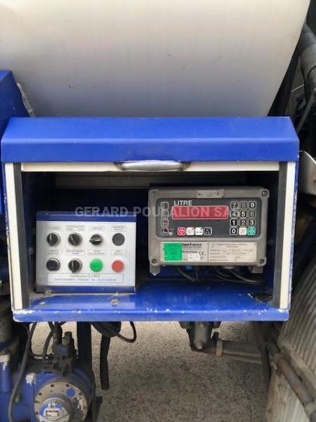 Camion Volvo FL Citerne Hydrocarbures