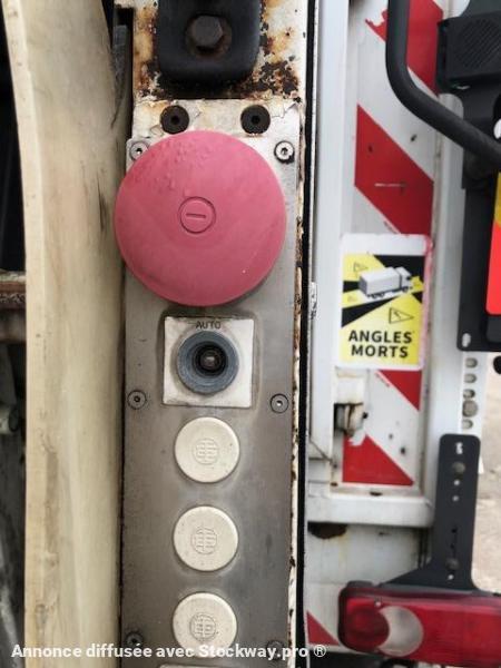 Photo Mercedes Actros 2532 image 11/46