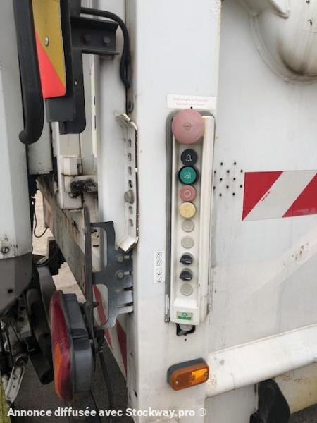 Photo Mercedes Actros 2532 image 13/46