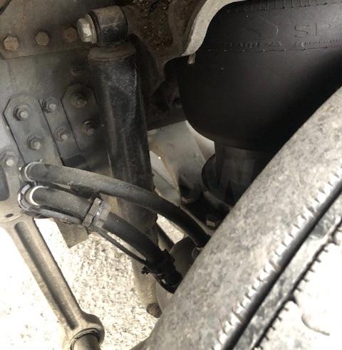 Engin de voirie Mercedes Actros 2532