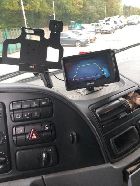 Engin de voirie Mercedes Actros 2532