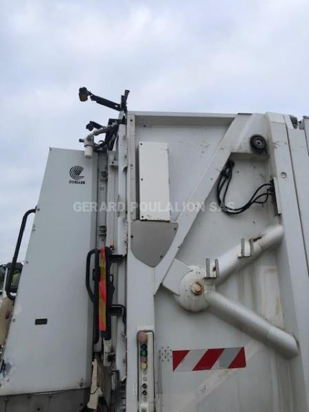 Engin de voirie Mercedes Actros 2532 Camion benne à ordures ménagères
