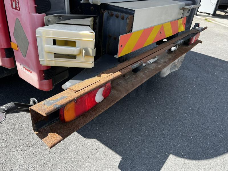 Camion Renault 280 E6  D18 P 4X2 CITERNE CARB LEG 14000 L