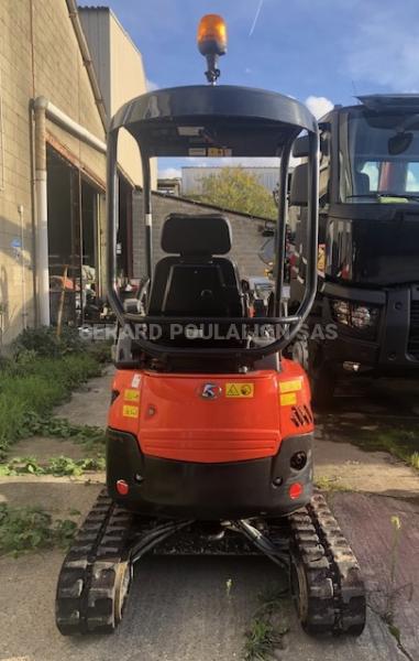 Pelle Kubota U15-3 VHG Canopy 1T5  sur chenilles AVEC 3 GODETS Mini-pelle