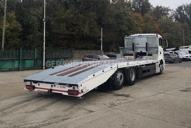 Camion MAN TGS 26.440 TIPMATIC 12.26 DD Plateau