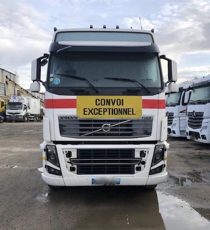 Tracteur Volvo FH 600 AUTRE POIDS: 155T