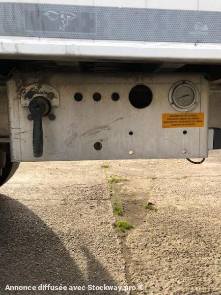 Photo Benalu JUMBOLINER fond mouvant  image 28/41