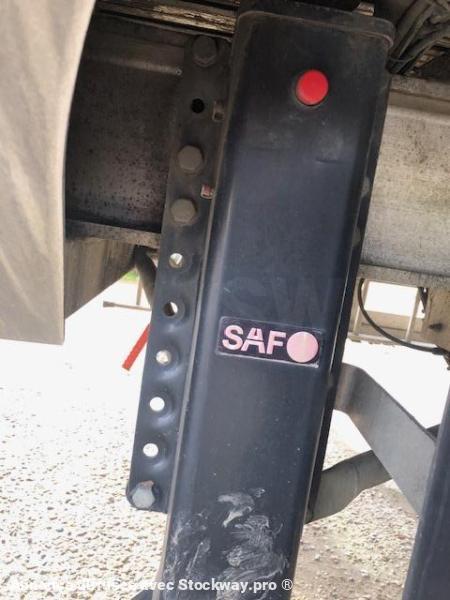 Photo Benalu JUMBOLINER fond mouvant  image 33/41