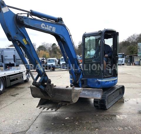 Pelle Case CX50B ZTS AVEC 3 GODETS Mini-pelle