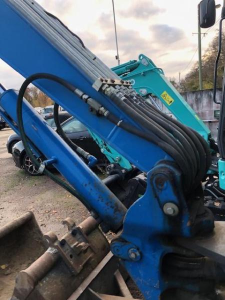 Pelle Case CX50B ZTS