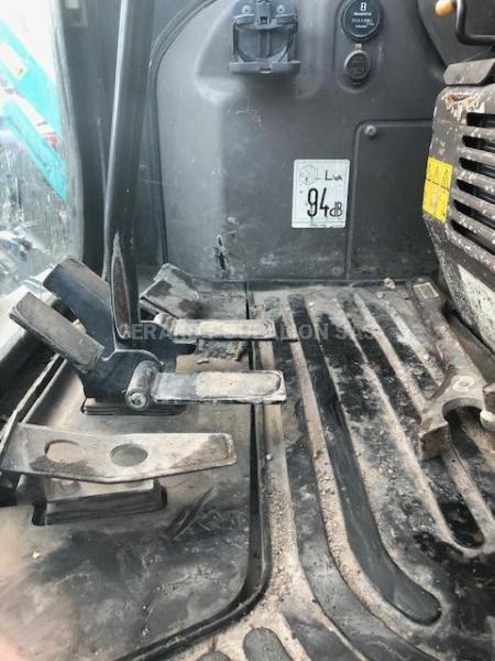 Pelle Case CX50B ZTS AVEC 3 GODETS Mini-pelle