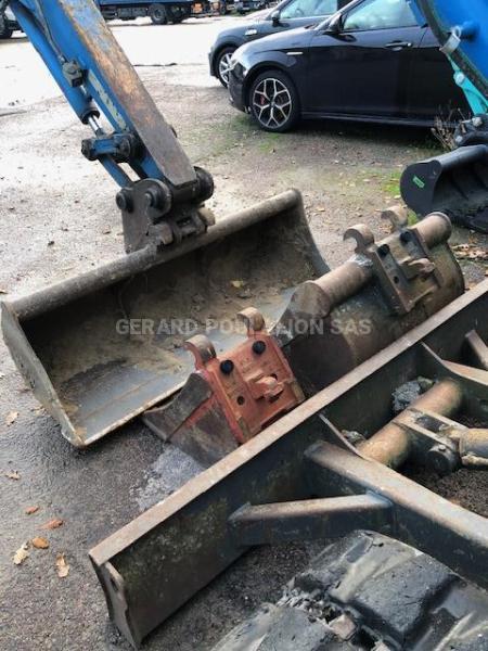 Pelle Case CX50B ZTS AVEC 3 GODETS Mini-pelle