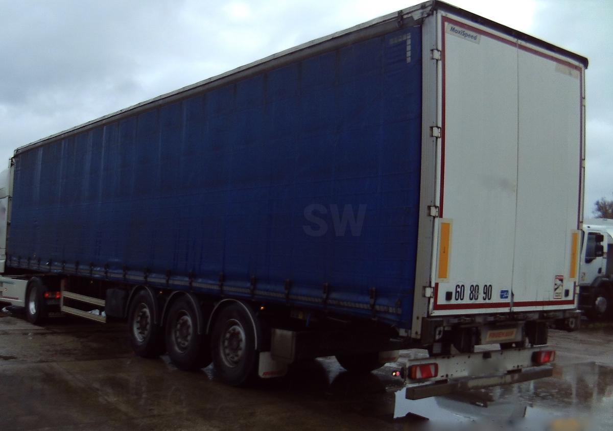 Semi-remorque Fruehauf 3 essieux