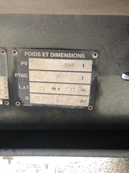 Semi-remorque Fruehauf 3 essieux