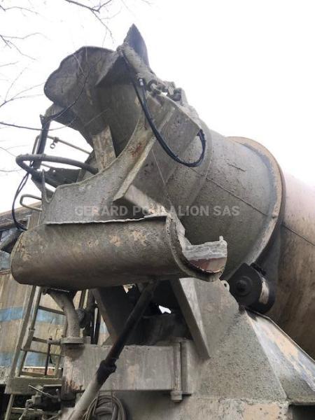Semi-remorque DORGLER BÉTON Malaxeur toupie