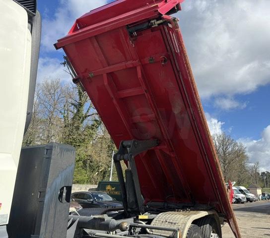 Camion DAF CF 410 FAN