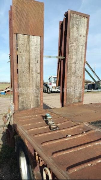 Semi-remorque VEREM PLATEAU PTE ENG 3 ESS. autre ptac possible: 42500kg Porte engins