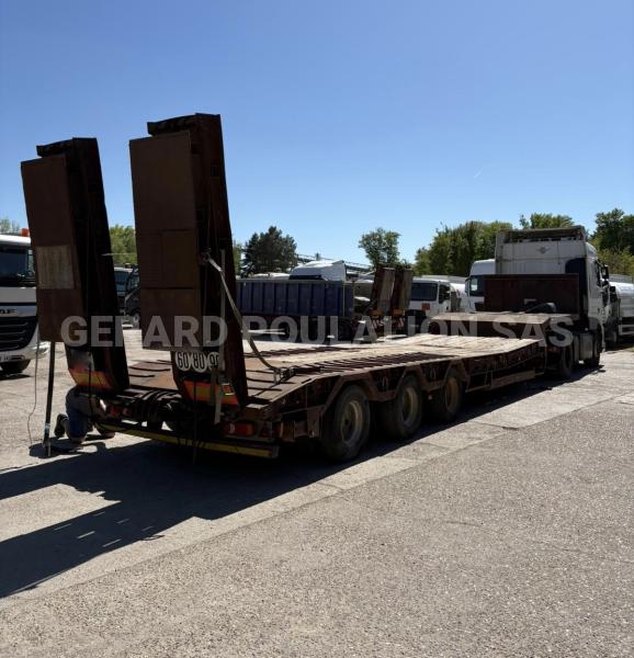 Semi-remorque VEREM PLATEAU PTE ENG 3 ESS. autre ptac possible: 42500kg Porte engins