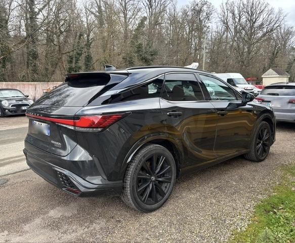 Voiture Lexus RX500H