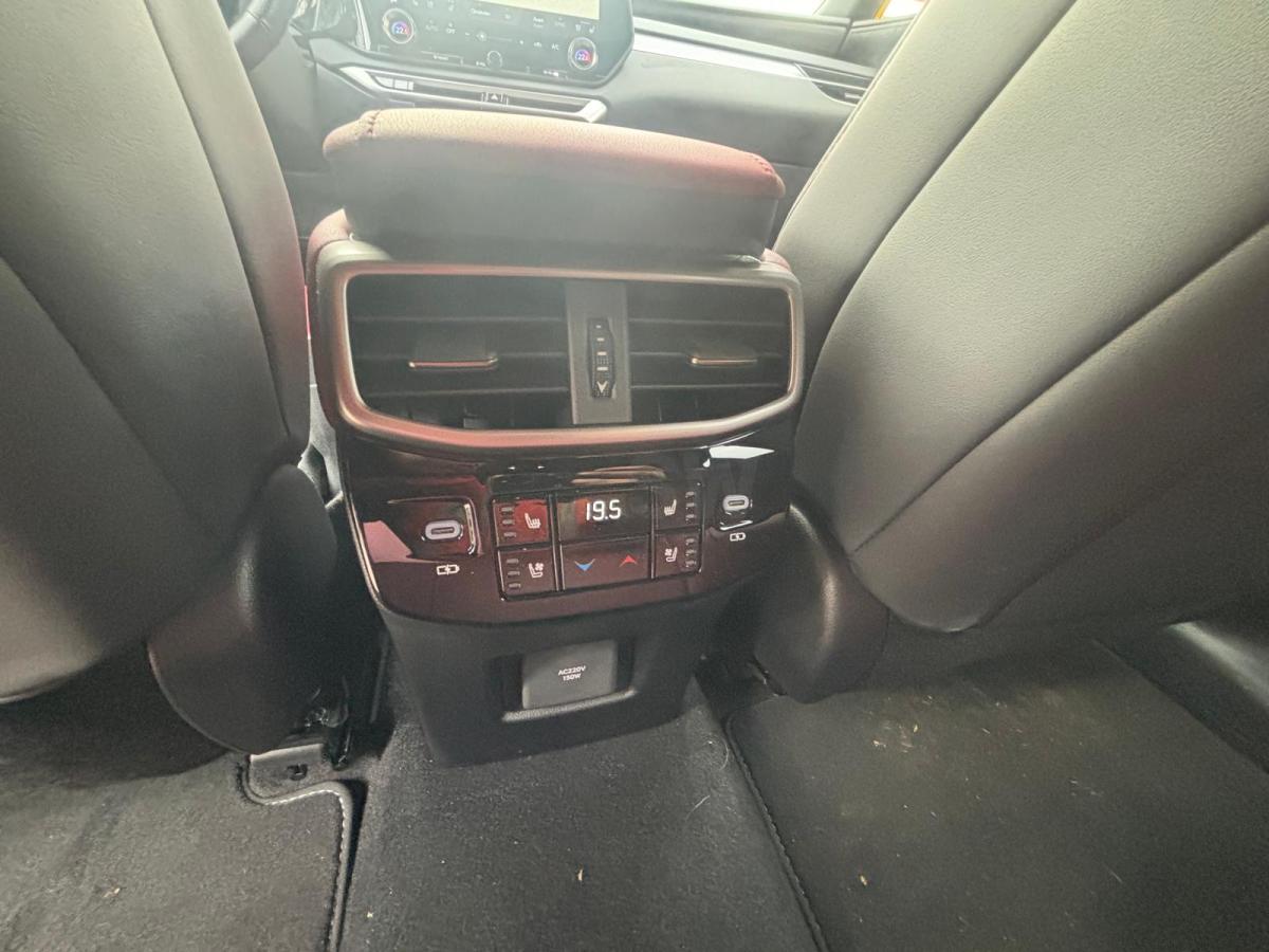 Voiture Lexus RX500H