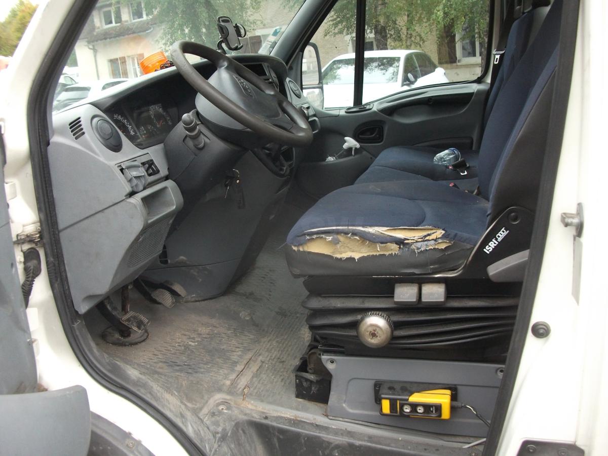 Utilitaire Iveco 35C15